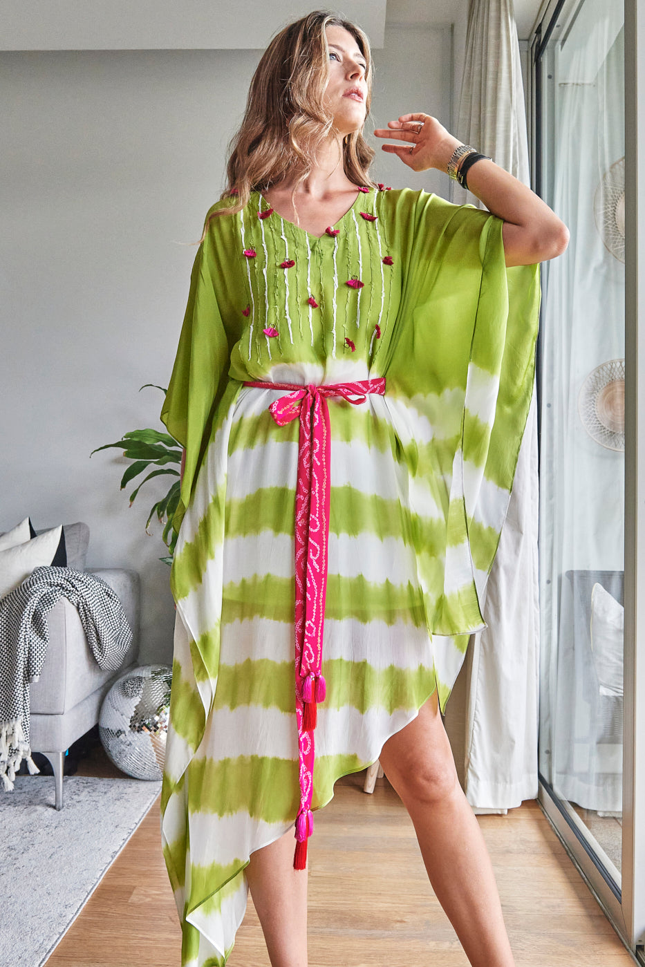 LIME GREEN EMBROIDERED TIE-DYE KAFTAN LIME GREEN EMBROIDERED TIE-DYE KAFTAN