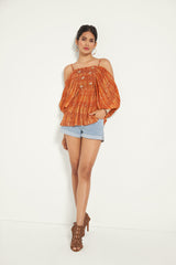 BURNT ORANGE OFF-SHOULDER SMOCKED TOP