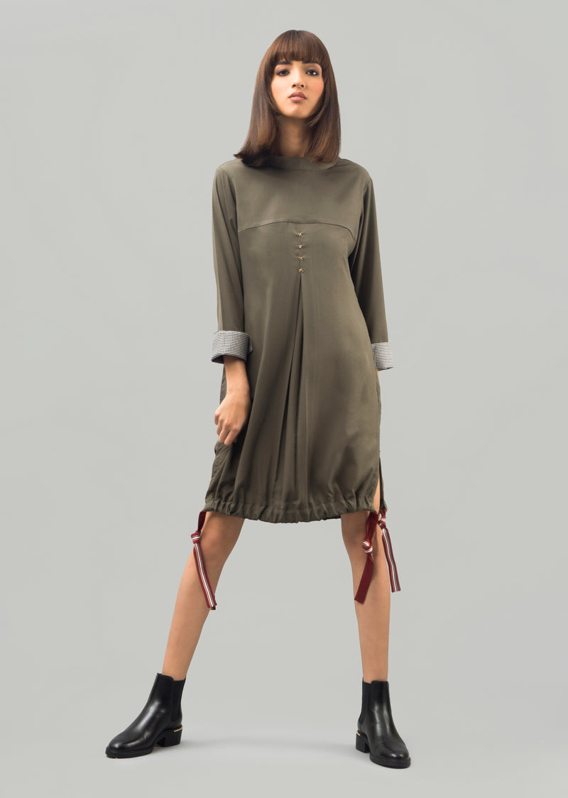 Kim Novak - Dress
